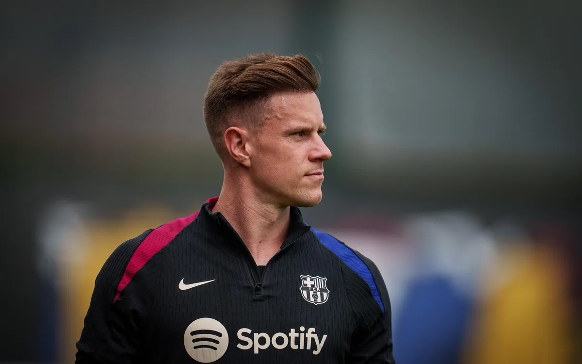 Barcelona to hold ’emergency’ transfer talks after Marc-Andre Ter Stegen injury