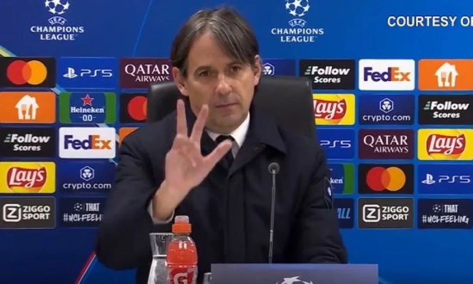 Inzaghi čuo šta mu novinar govori, pa odlučio da ga prekine i pokaže mu tri prsta