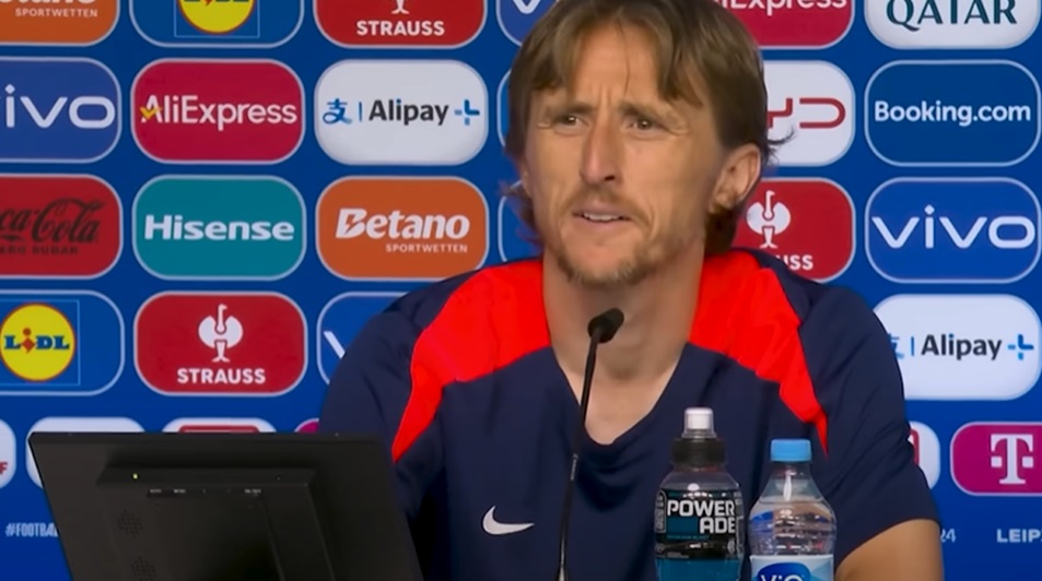 Modrić je htio ostati u Realu zbog SP-a, ali u klubu su se pojavile sumnje