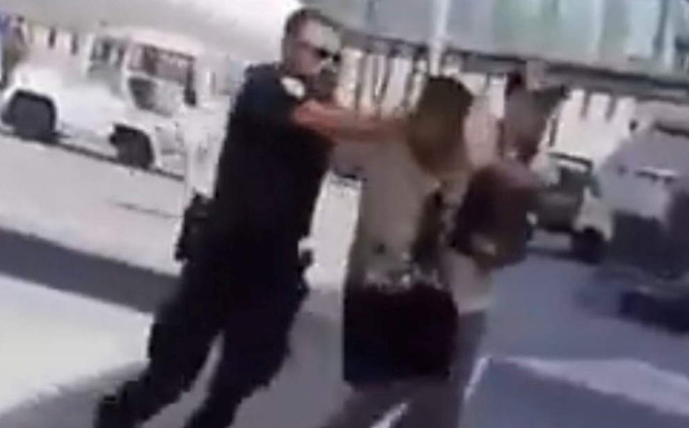 Kontroverzni nogometaš uhićen na povratku s klupskog SP-a: Pogledajte snimku