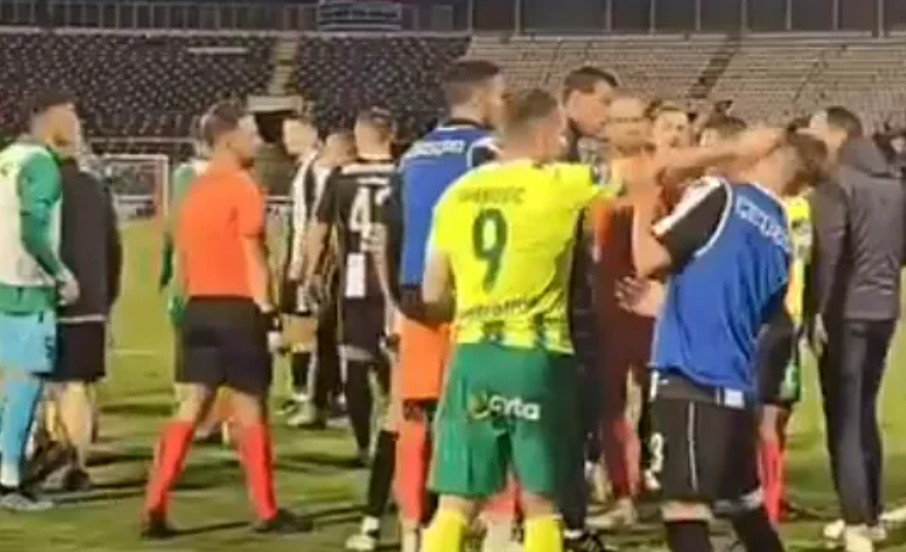 Evo zbog čega je došlo do haosa na meču Partizana: Pojavio se snimak iza gola koji sve objašnjava (Video)