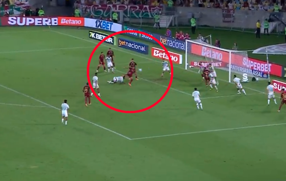 Thiago Silva briljira u 42. godini. Pogledajte kakav je gol zabio u 98. minuti