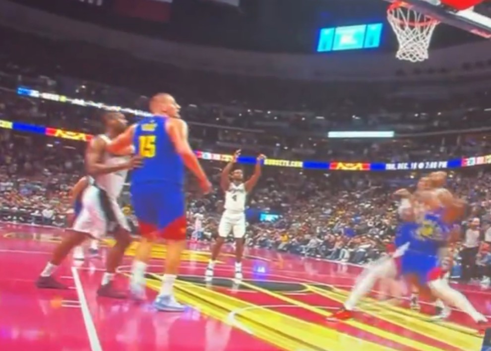 Jokiću oduzeli tripl-dabl: Veliki šok za Denver (Video)