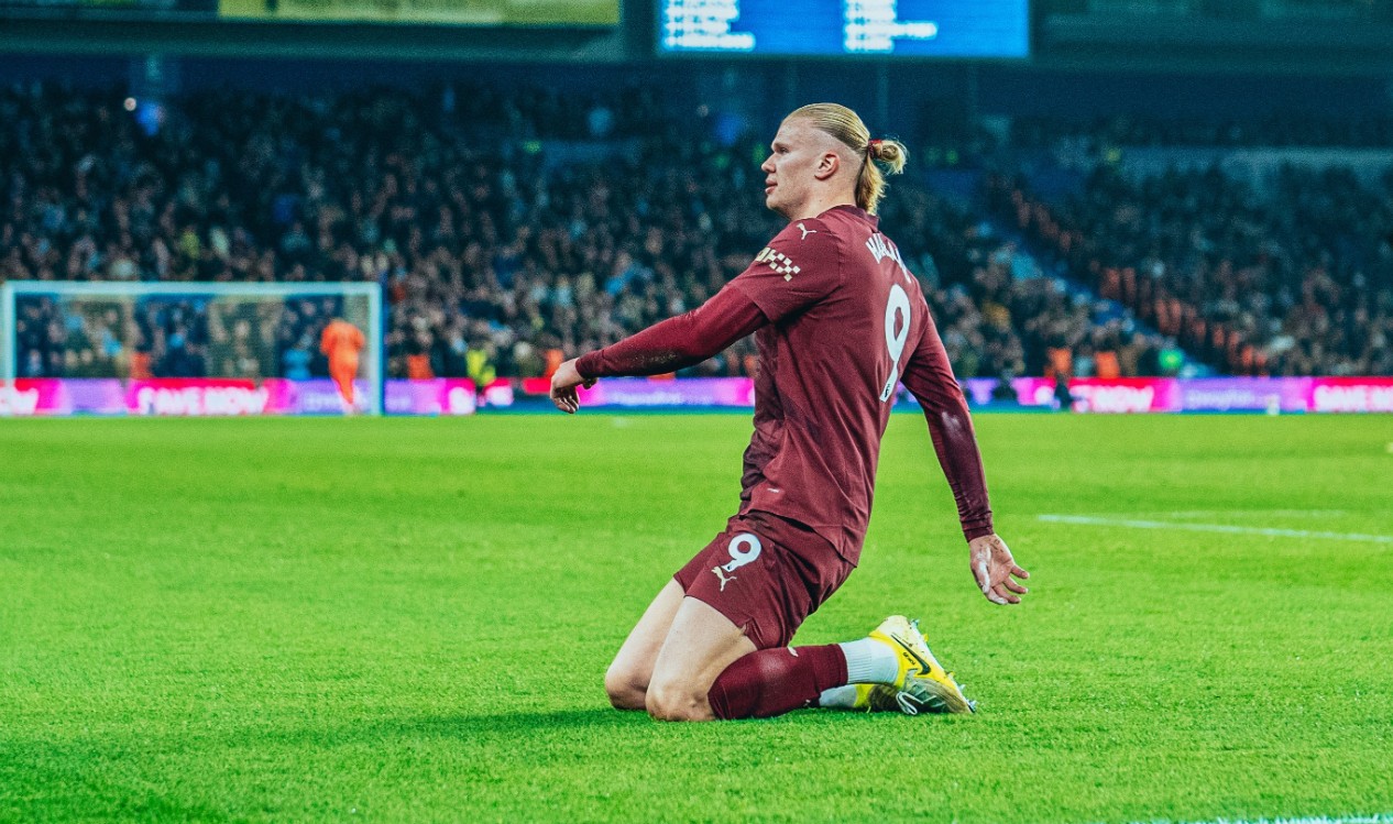 Englezi šokirali nogometaše: Jedna od igračima najdražih gesta odsad se kažnjava žutim kartonom!