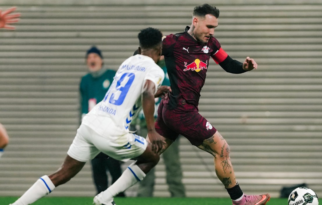 Tragedija u Njemačkoj: Spiker objavio tužnu vijest, reakcija dijela navijača izazvala zgražanje