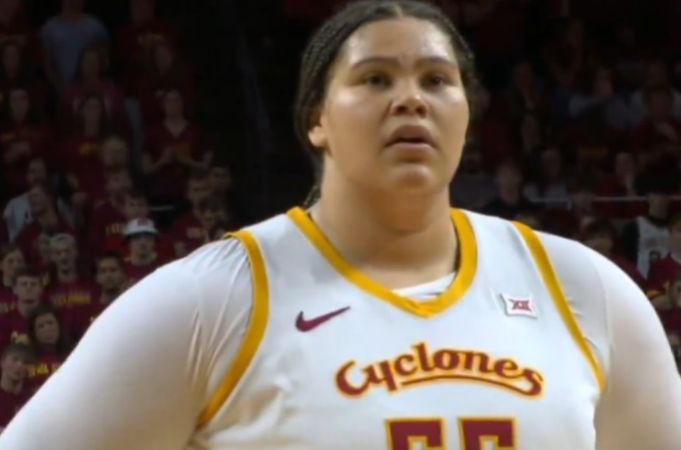 Niko nikada nije dominirao u SAD-u kao “ženski Shaq”, ima više poena nego minuta u sezoni