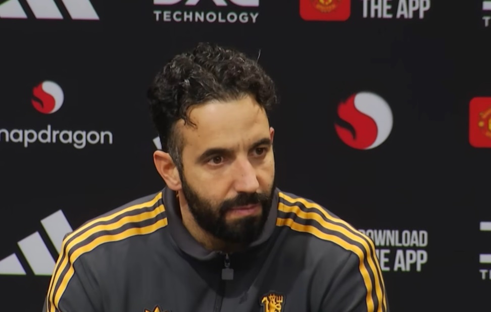 Novinar spomenuo ime Mainooa, Amorim “legao” od smijeha, navijači traže momentalni otkaz