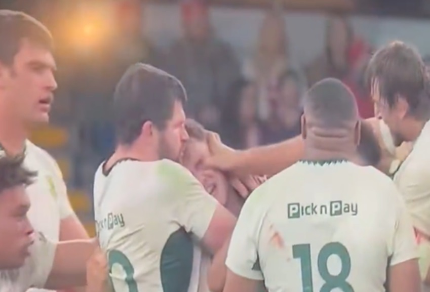 Ragbi zvijezda namjerno gurala prst u oko protivniku