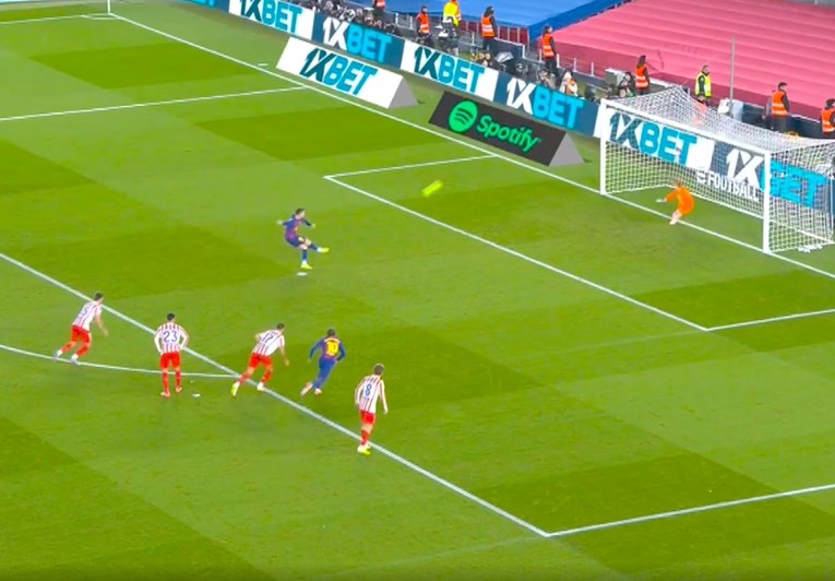 Barcelona je dobila penal protiv Atletica. Pogledajte katastrofalan šut Lewandowskog