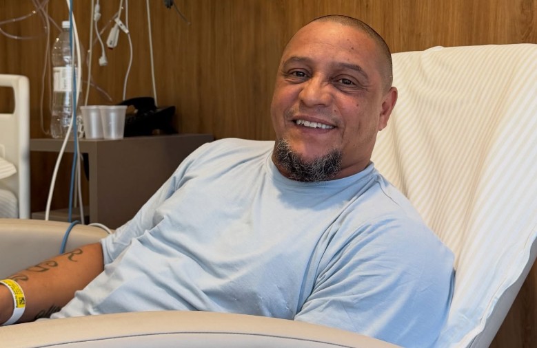 Carlos se oglasio iz bolničkog kreveta: Nema razloga za brigu, nisam doživio srčani udar