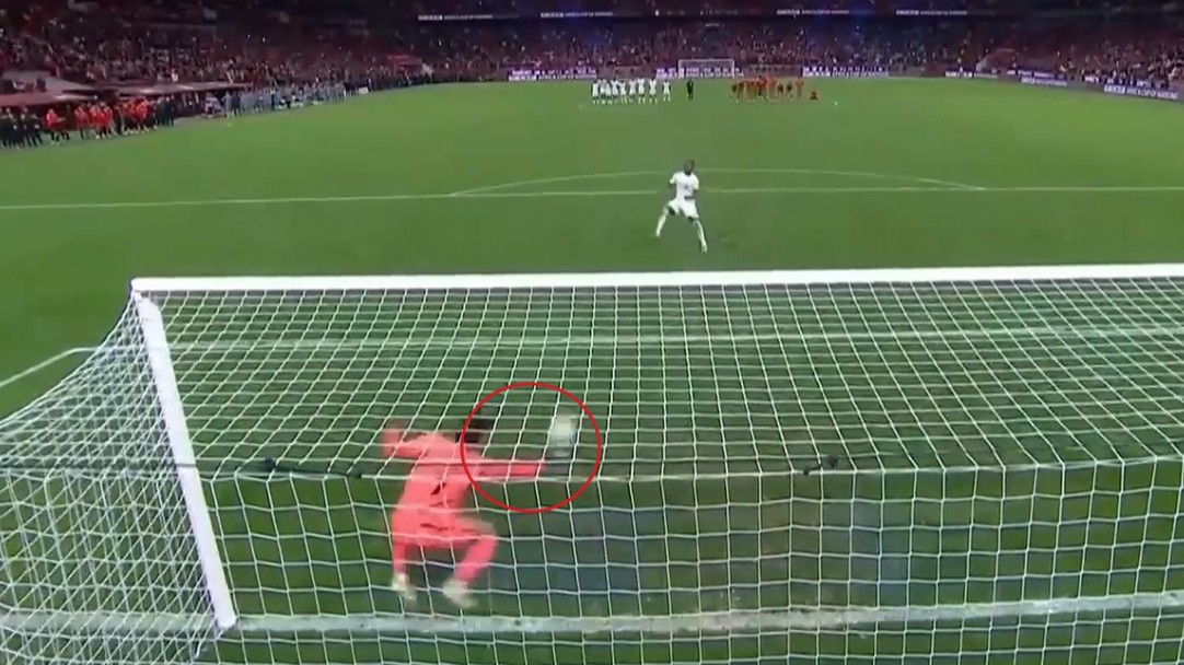 Sjajni golman Maroka otkrio kako brani penale nakon hit odbrane i plasmana u finale