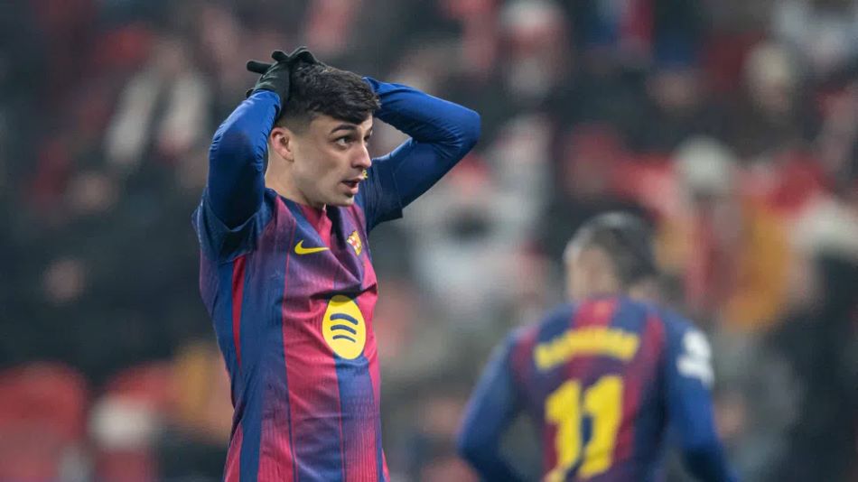 Педри аут за месец, потвърдиха от Барселона