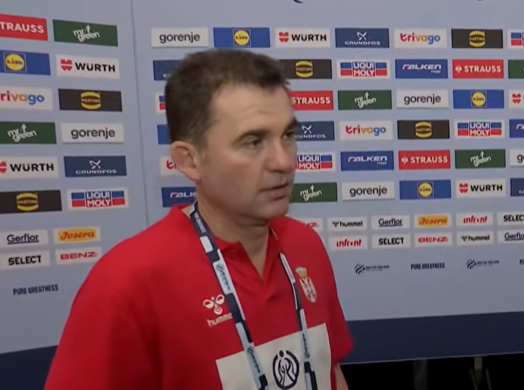 Раул Гонзалес држеше лекции на тајм-аут на македонски јазик (Видео)