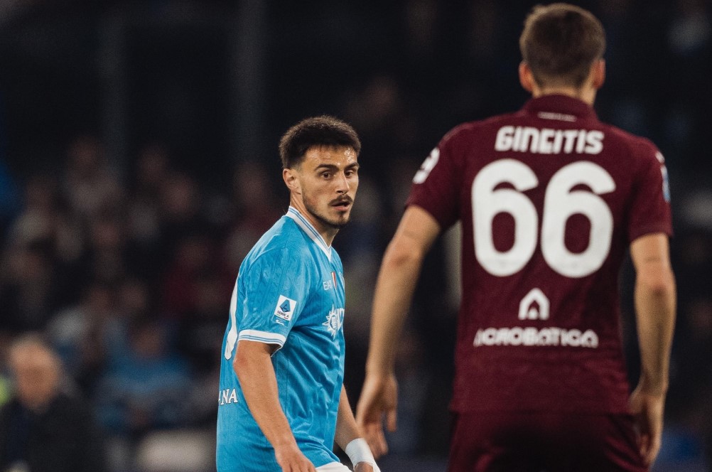 Заслужено: Елмас во идеалниот тим во Серија А! (Фото)