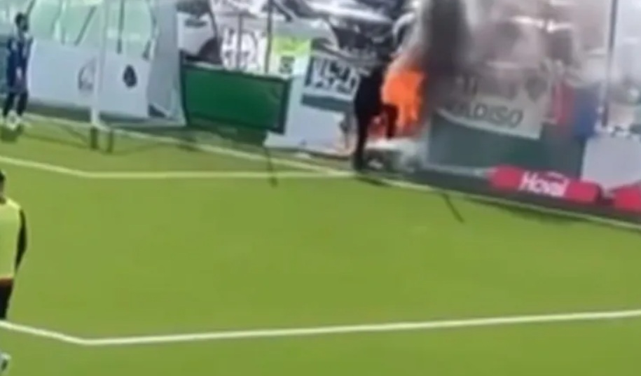 Bivši reprezentativac Italije gasio požar tokom meča