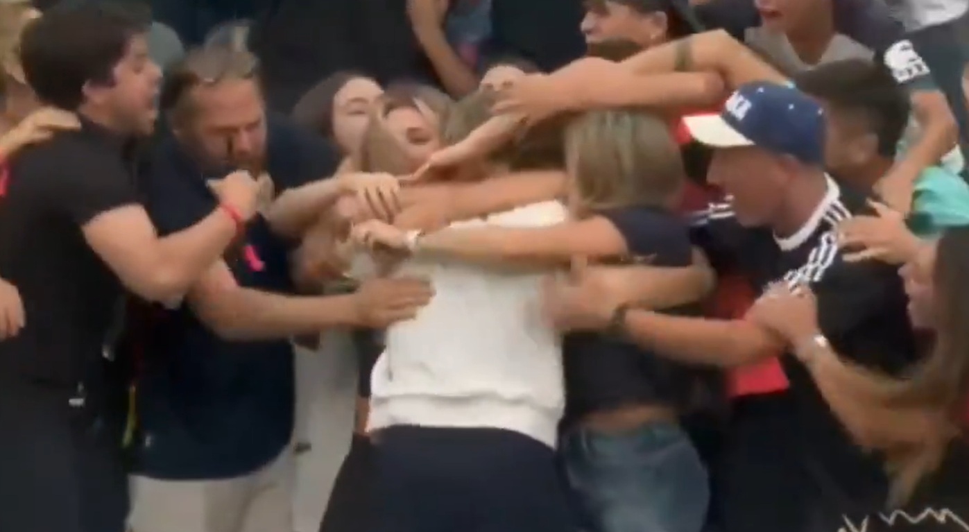 Najluđa proslava gola na SP, selektor Ekvadora umesto otkaza ispisao istoriju i srušio Nemce, usledio trans